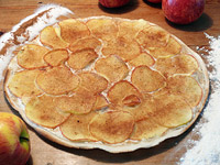 Foto: Flammkuchen mit Apfel und Zimt-Zucker
