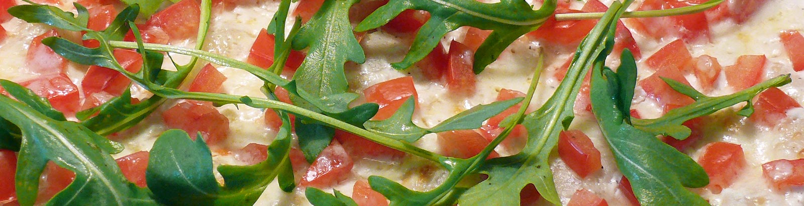 Foto: Flammkuchen mit Tomate